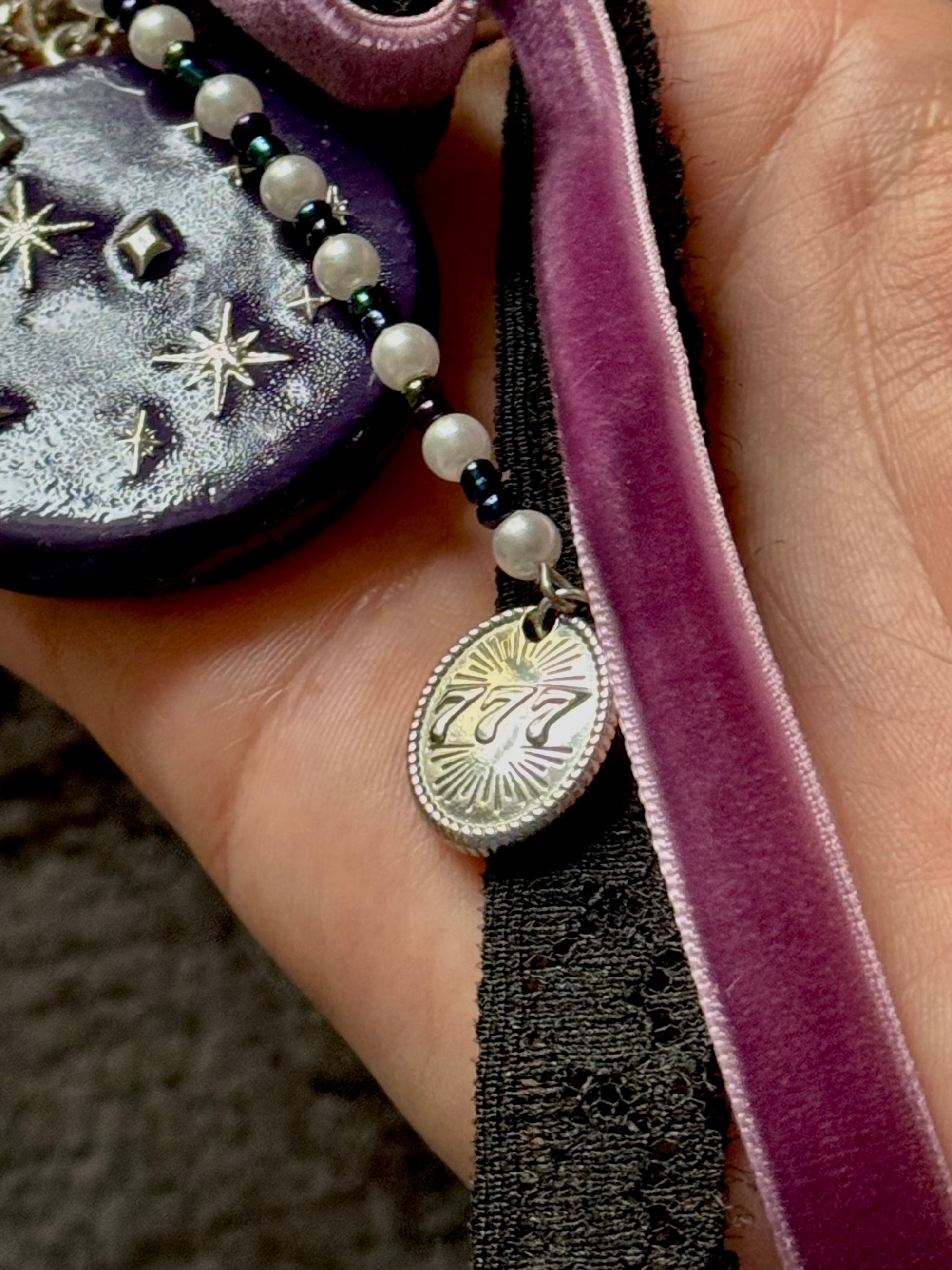 Enchanted Collection | Handbemalte Holz-Bag Charms/Schlüsselanhänger | verschiedene Designs | Handmade by Creative Studio Anni