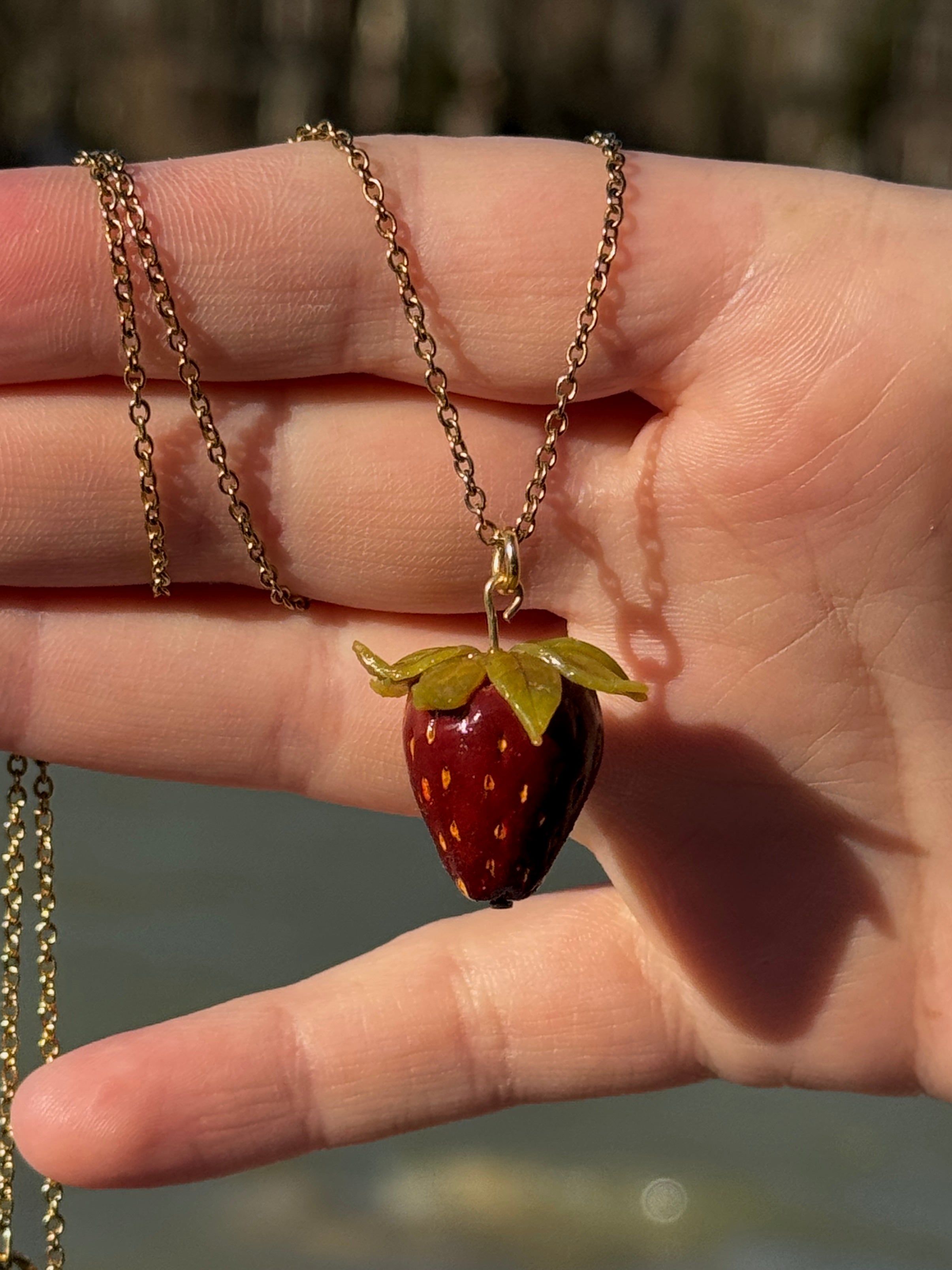 Strawberries | Statement Ohrringe aus Polymer Clay | Creative Studio Anni