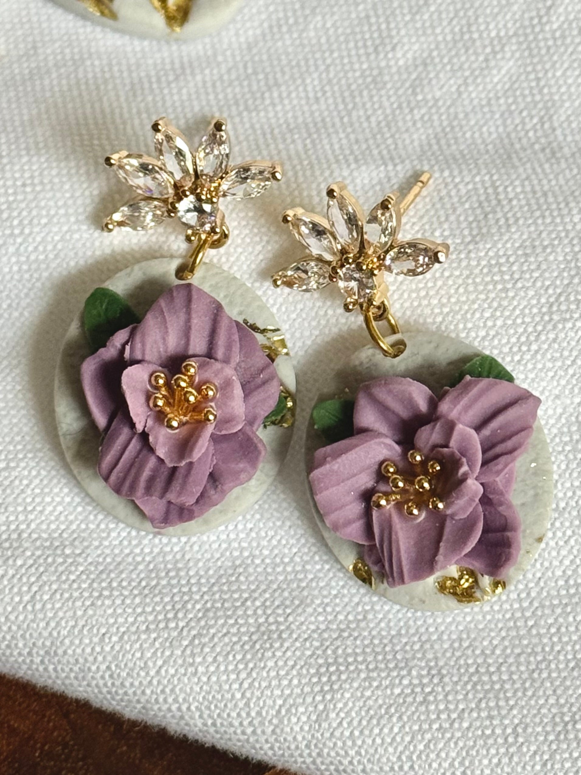 Golden Lavender Herb Collection | Statement Ohrringe aus Polymer Clay |  Lavender Herb & Gold | Creative Studio Anni