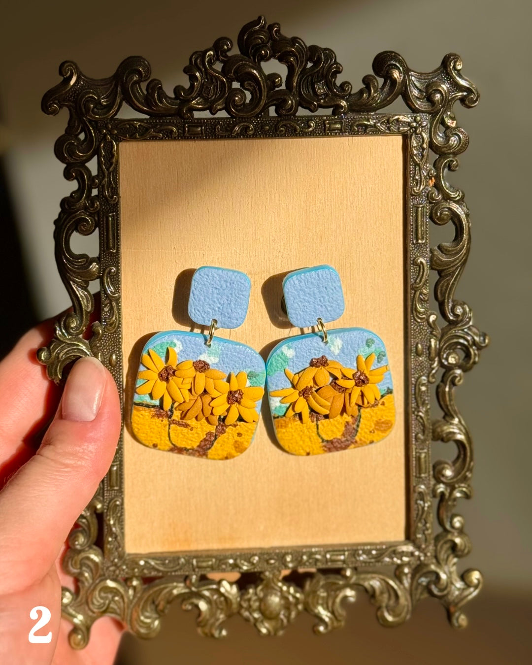 Van Gogh Inspired: Sunflower Muse | Handgemachte Statement Ohrringe | Polymer Clay | Unikate von Creative Studio Anni