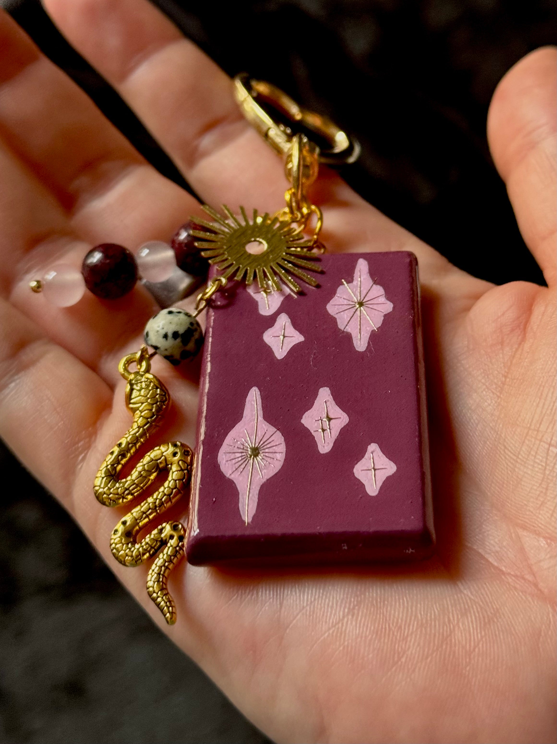 Enchanted Collection | Handbemalte Holz-Bag Charms/Schlüsselanhänger | verschiedene Designs | Handmade by Creative Studio Anni