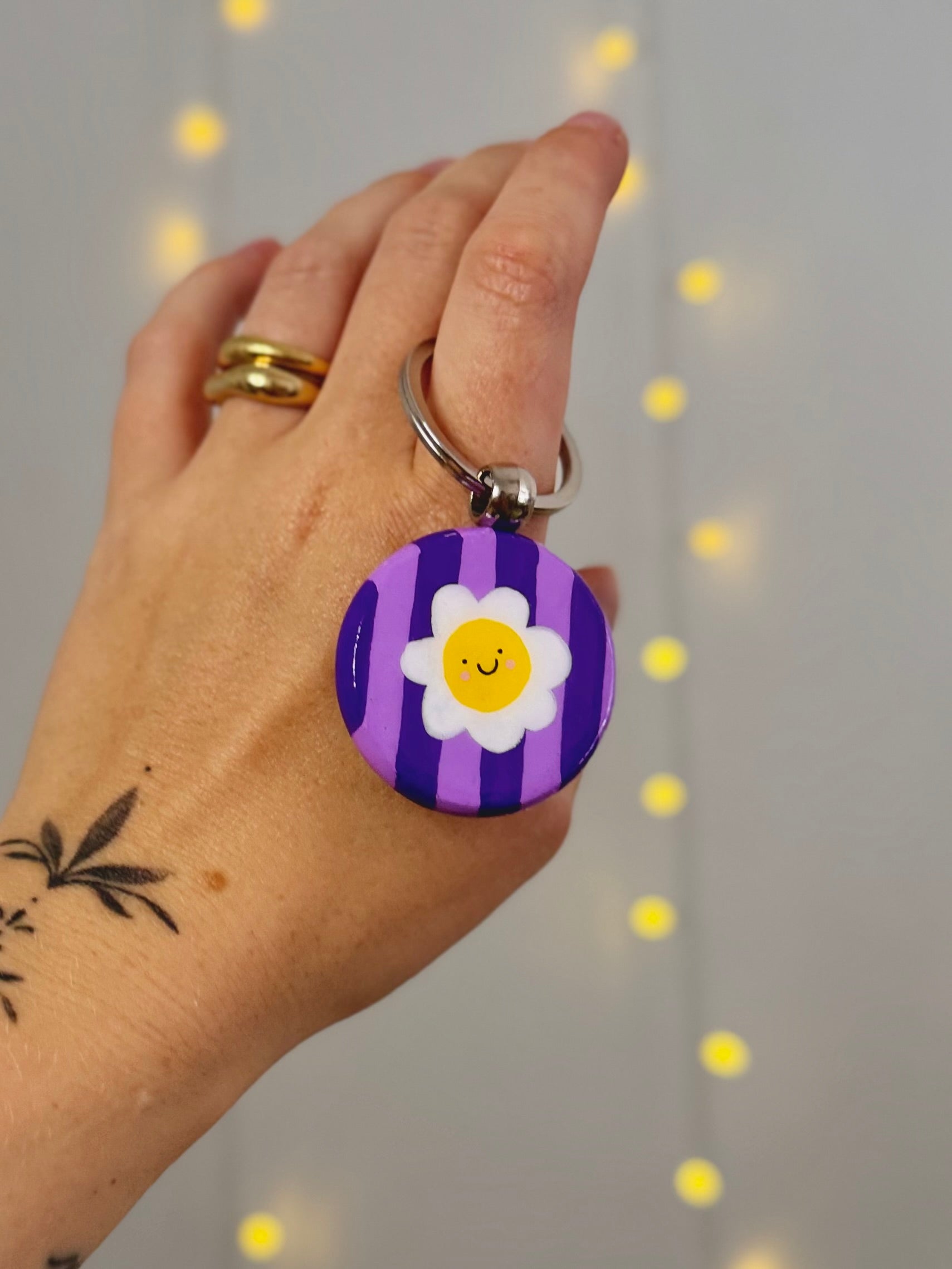 Liebevoll handbemalter Holz-Schlüsselanhänger | verschiedene Designs | versiegelt | kleine Stückzahl