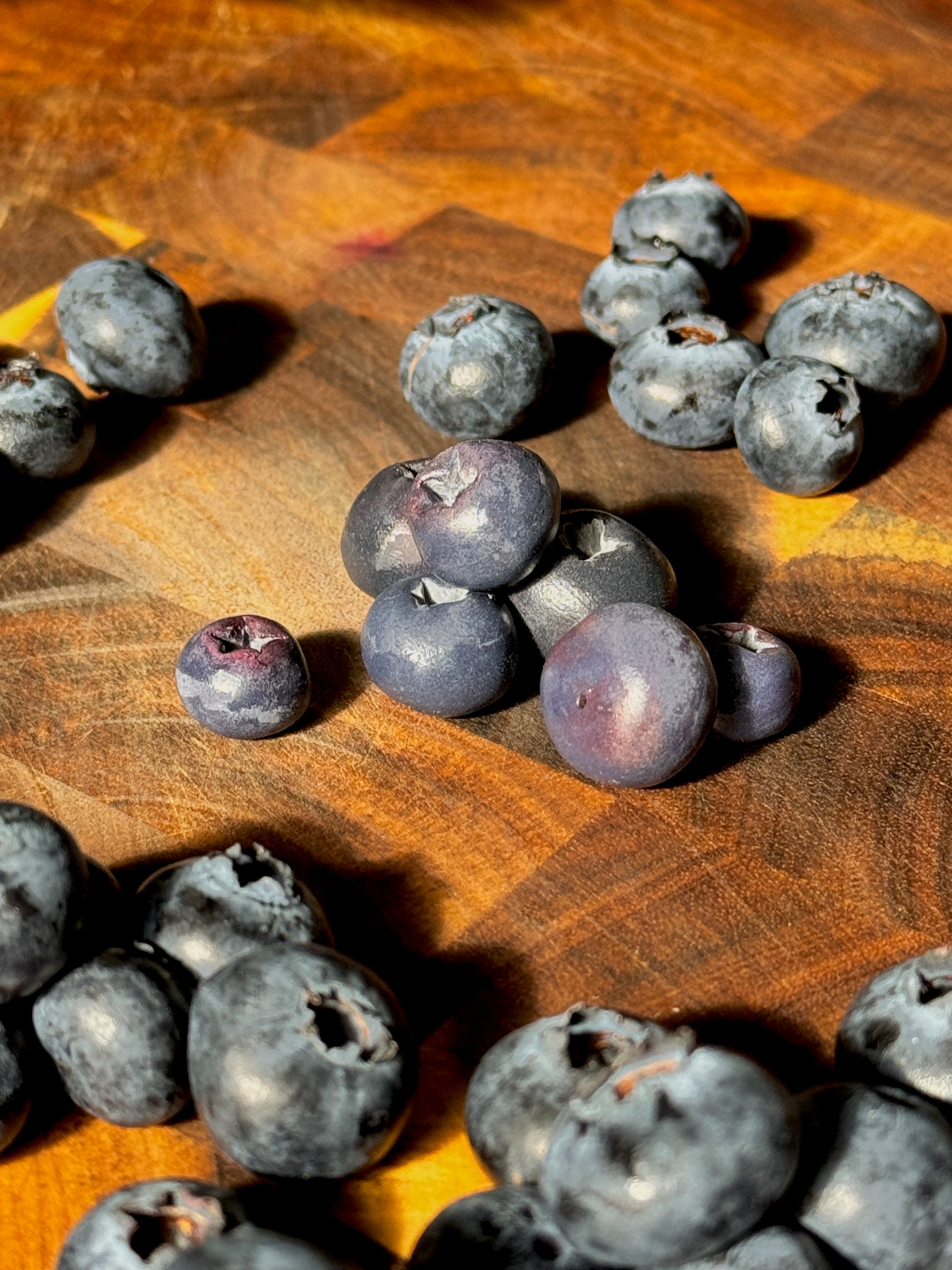 Blueberries | Statement Ohrringe aus Polymer Clay | Creative Studio Anni