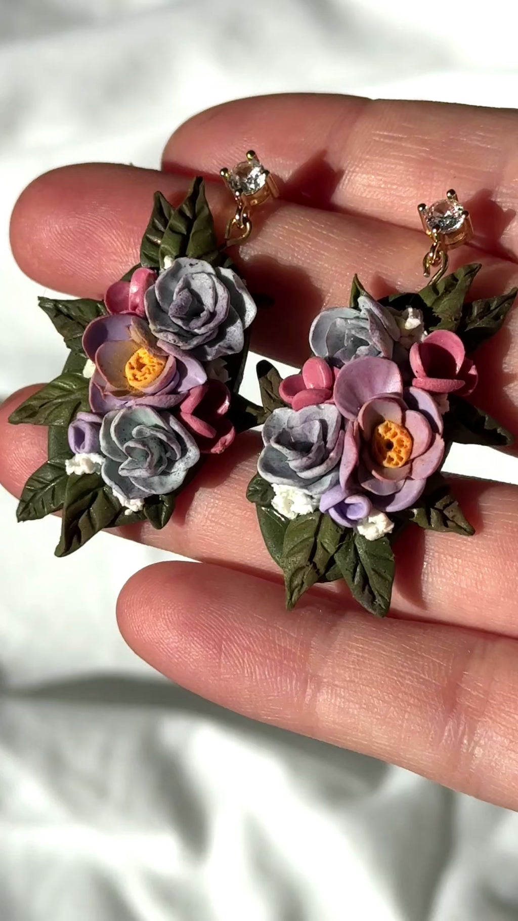 Dearest gentle Reader Collection | Statement Ohrringe aus Polymer Clay | Creative Studio Anni